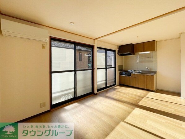 ハウゼ・ユートピアBの物件内観写真